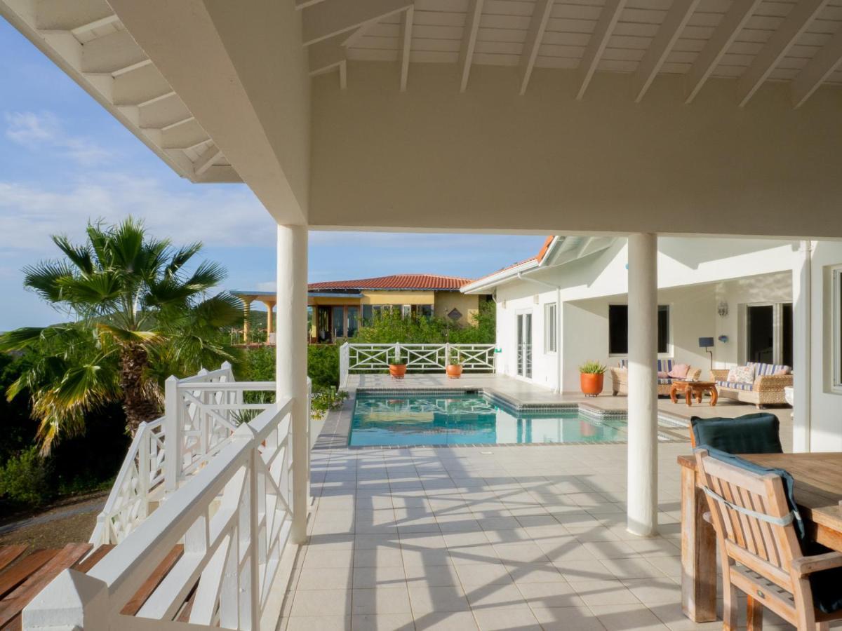 Villa Happy View Willibrordus Esterno foto